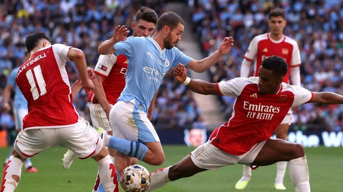 ماذا يحتاج مانشستر سيتي وآرسنال للفوز بلقب الدوري الإنجليزي؟