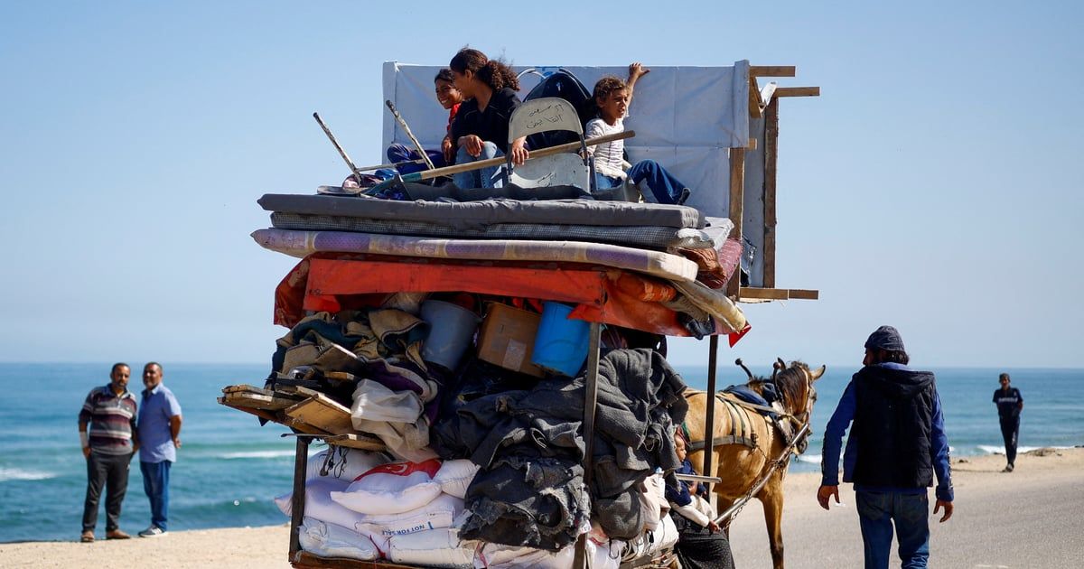 إسرائيل تأمر سكان رفح بالإخلاء والتوجه إلى المواصي