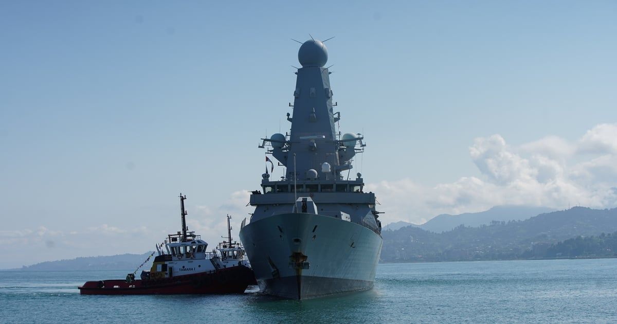 لوموند: الصراعات العالمية كشفت نقاط ضعف القوة العسكرية البريطانية