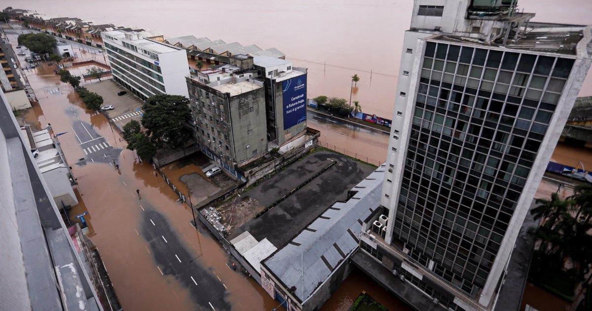 فيضانات البرازيل.. ارتفاع عدد القتلى إلى 136 وعشرات المفقودين