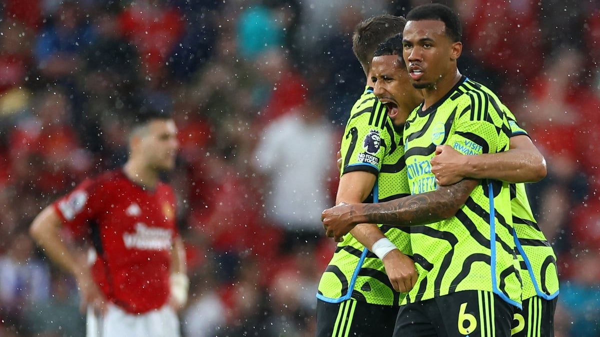 ترتيب الدوري الإنجليزي: آرسنال يستعيد الصدارة بالفوز على مانشستر يونايتد