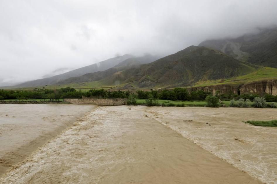 ارتفاع عدد قتلى الفيضانات بشمال أفغانستان إلى 315