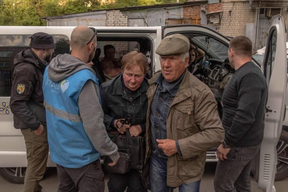 إجلاء 4000 شخص من خاركيف الأوكرانية