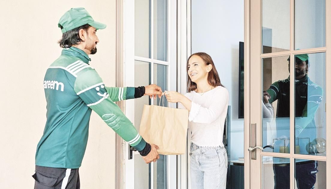 توصيل الطعام عبر الإنترنت في الإمارات إلى 3.67 مليار دولار