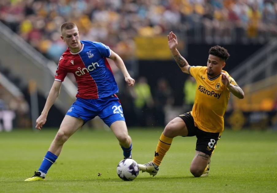 بايرن ميونيخ مهتم بنجم كريستال بالاس