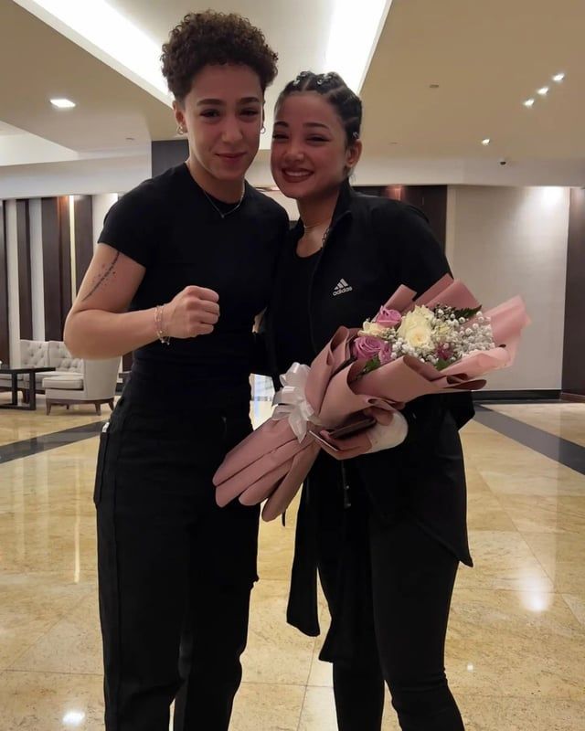 نهاية سعيدة لعلاقة ملاكمتين سعودية ومصرية بعد جدل واسع (صورة)‎