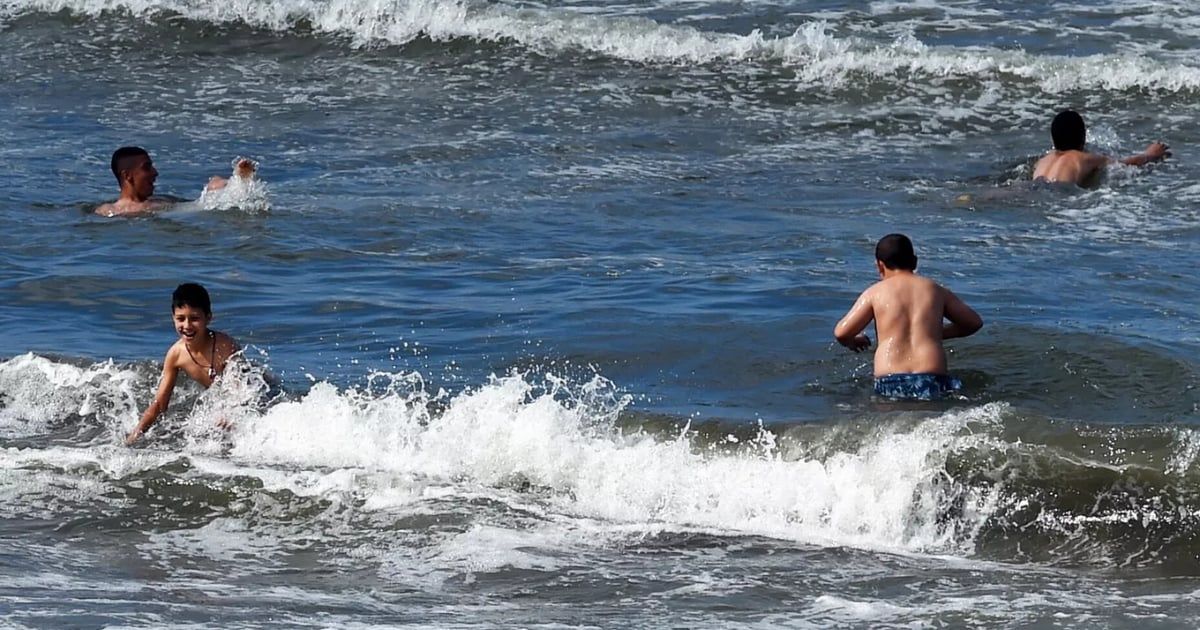 الجزائر.. توقيف 7 أشخاص إثر وفاة 5 أطفال غرقا