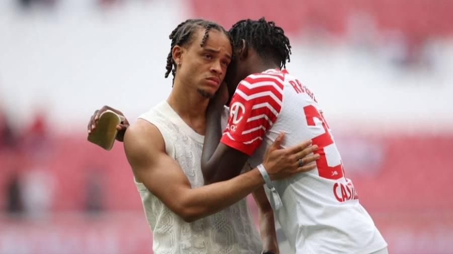 82 في المئة من مشجعي برشلونة مع عودة «الابن الضال»