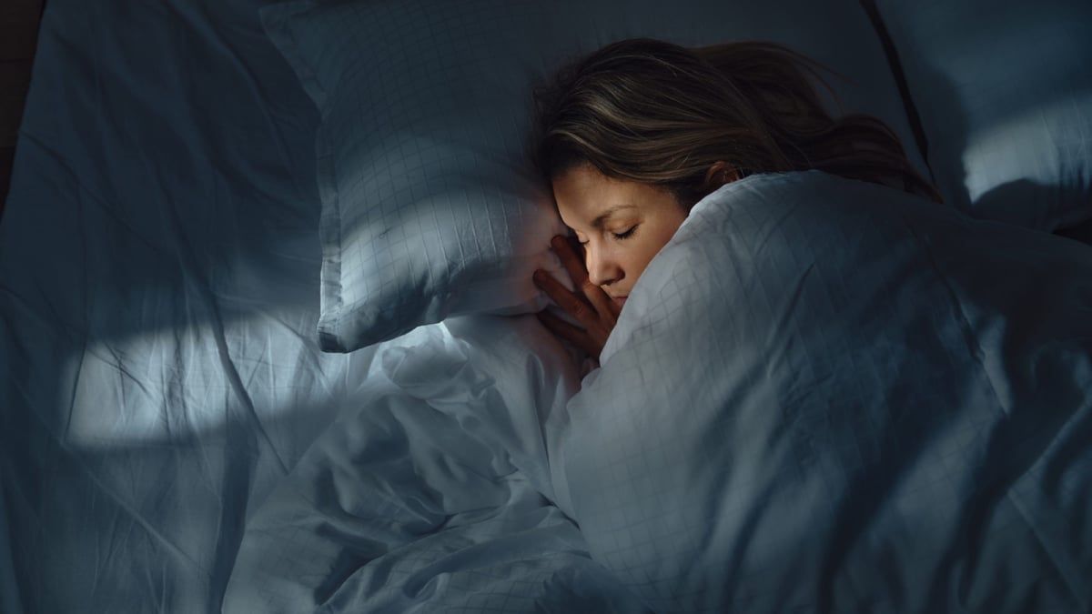 دراسة صادمة.. النوم الجيد غير مفيد لـ"سموم الدماغ"