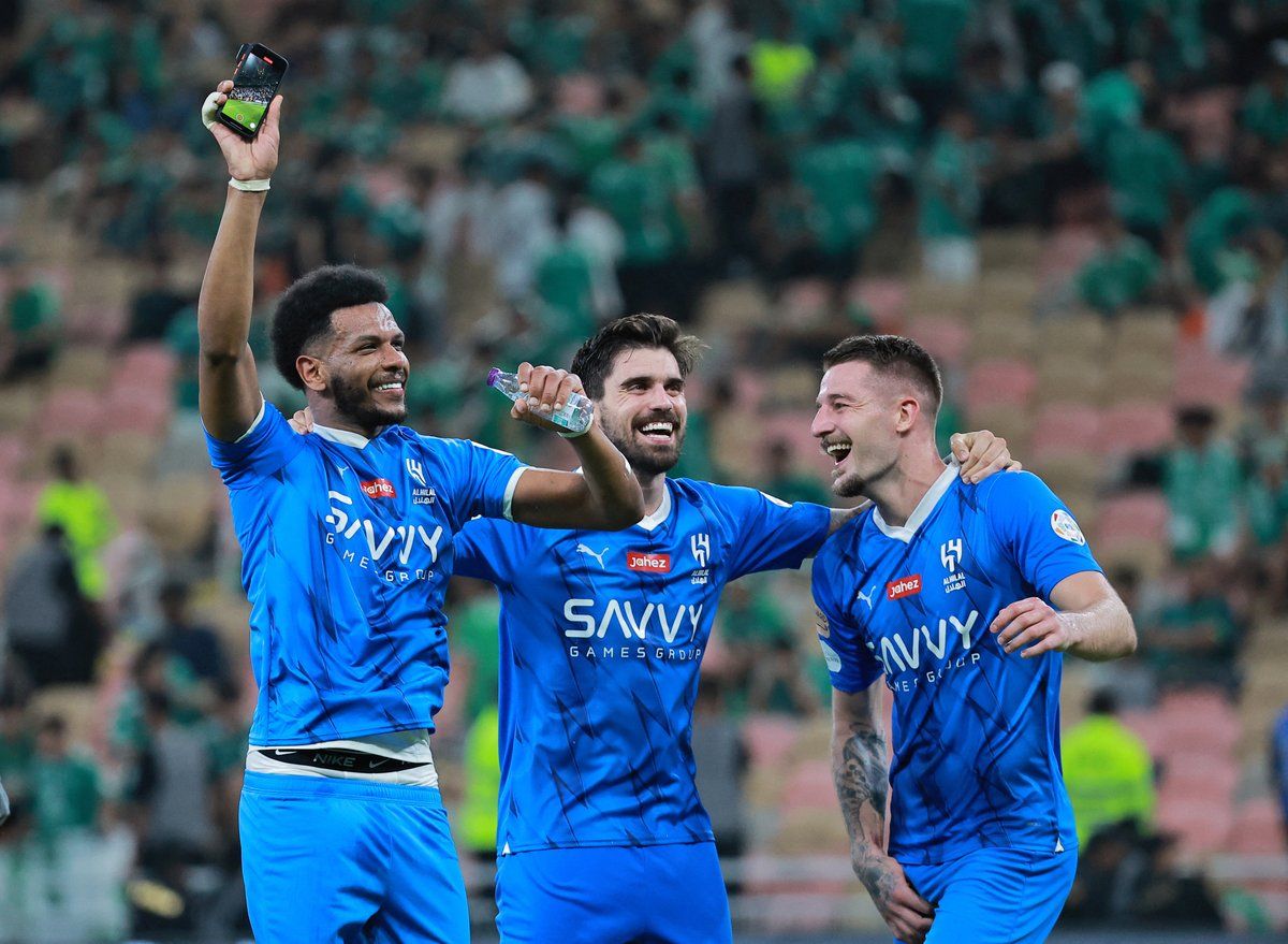 كذبة الممر الشرفي.. الدعيع يضع أسطورة النصر السعودي في مأزق