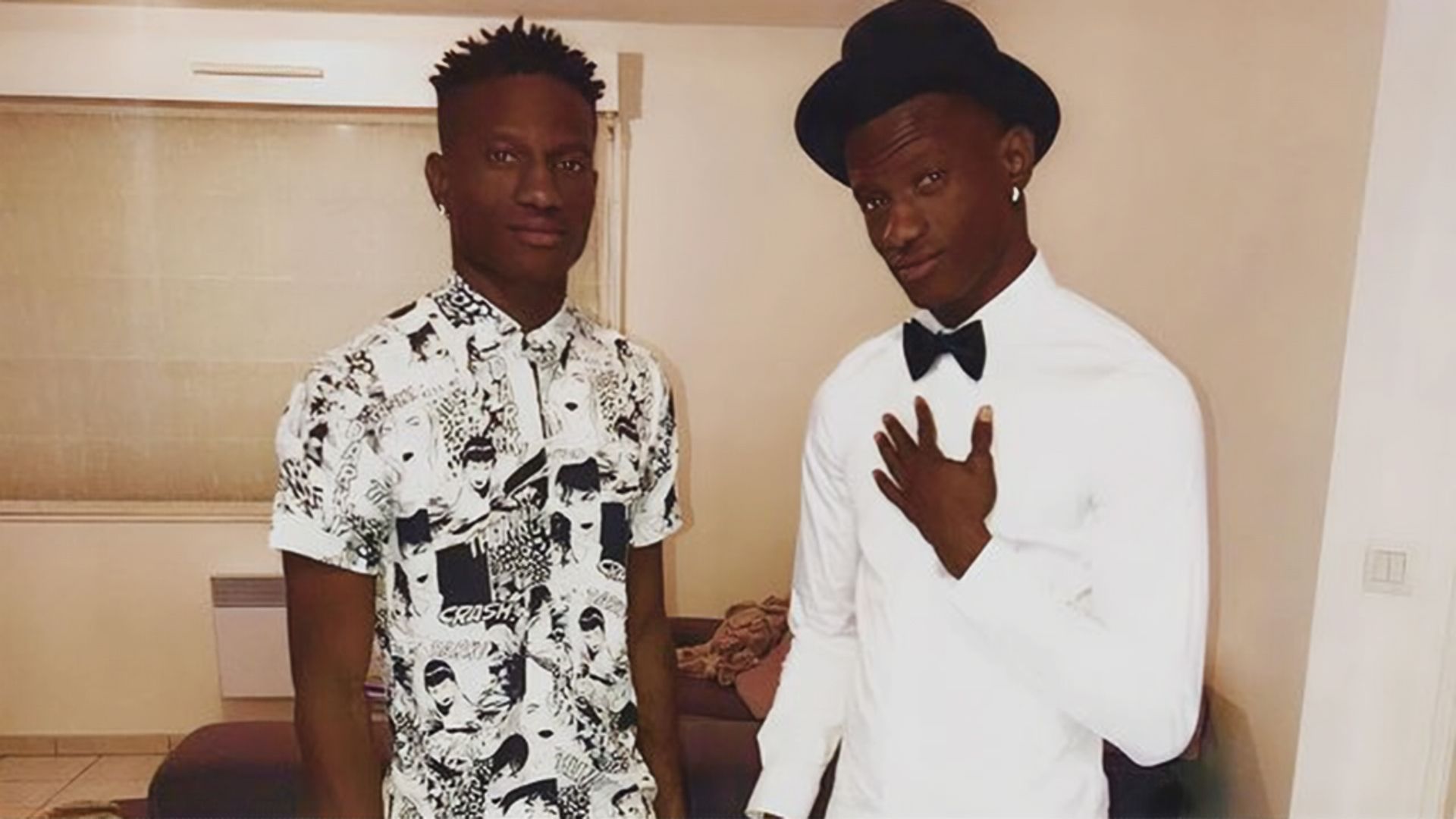 “توأم يشارك بدلا من شقيقه”.. مغردون يتفاعلون مع واقعة كروية غير مسبوقة - موقع الخليج الان