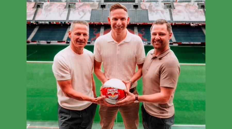 مساعد يورجن كلوب يتولى تدريب ريد بول سالزبورغ