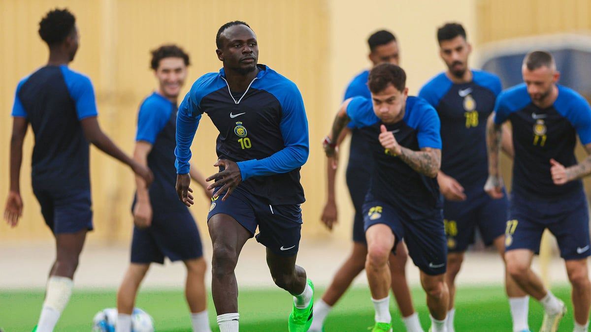 مواطن رونالدو ونجوم الدوري الإنجليزي.. 8 صفقات أفضل للنصر من ماني‎