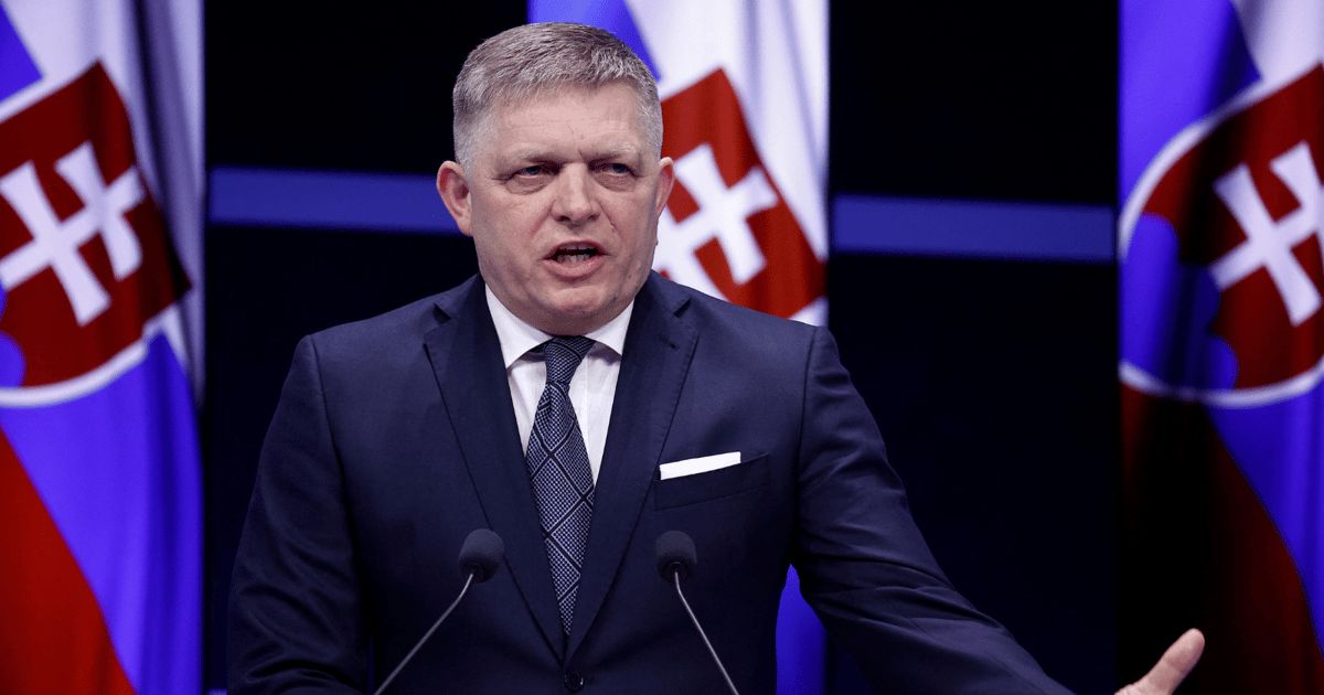 من هو رئيس الوزراء السلوفاكي روبرت فيكو؟