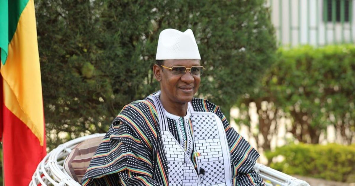 رئيس الوزراء المالي يغضب شخصيات حكومية بكتاب "مالي.. حياتي!"