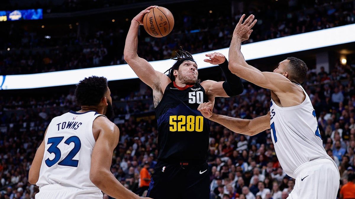 NBA.. يوكيتش يقود ناغتس للتقدم على تيمبرولفز في قبل نهائي القسم الغربي