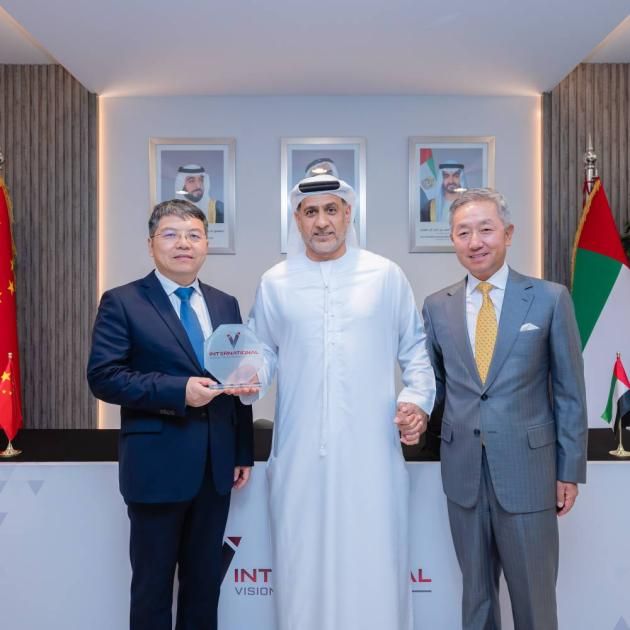 تعاون بين «أبوظبي لمحترفي الجوجيتسو» و«سانشي» الصينية