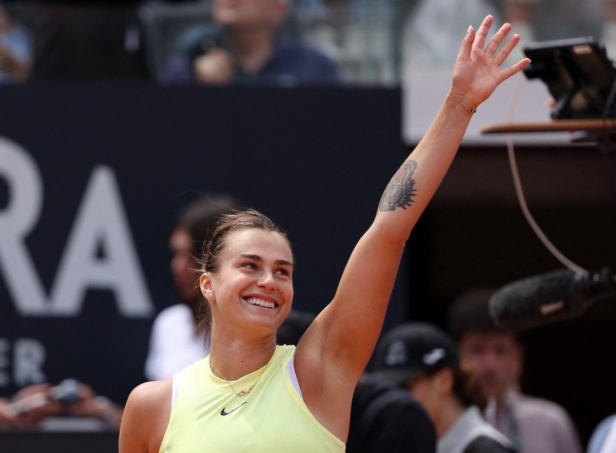 سابالينكا تتعافى وتتأهل لنصف نهائي بطولة روما المفتوحة