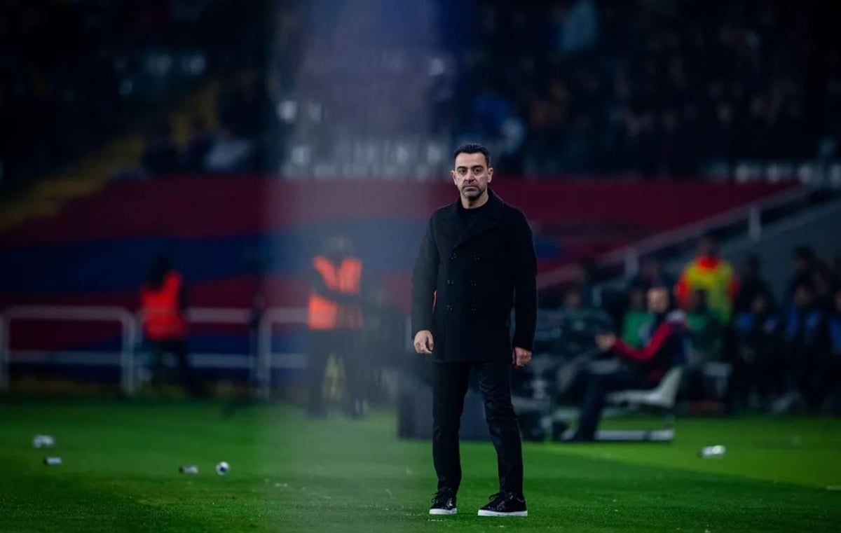 تشافي مهووس بضم هذا اللاعب إلى برشلونة