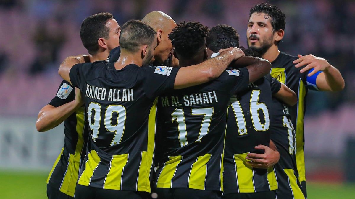 الأهلي المصري يفاوض قائد الاتحاد السعودي