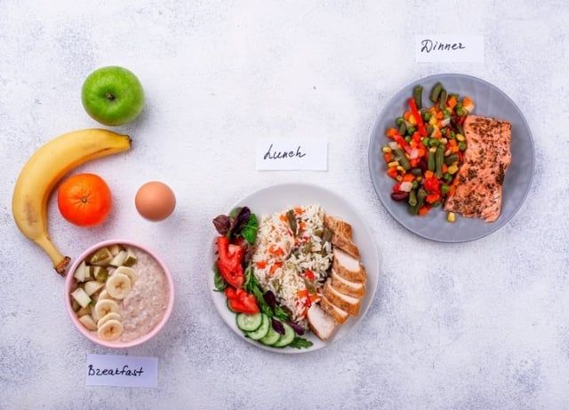 في زمن الوجبات الضخمة.. كيف تخفف من الحصص الغذائية المستهلكة؟