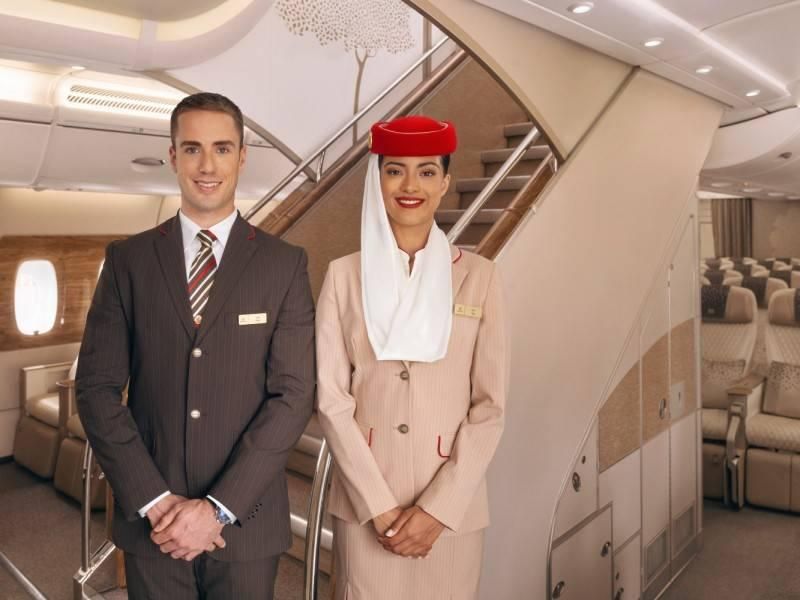 «طيران الإمارات» تعتزم توظيف 5000 مضيف في 2024