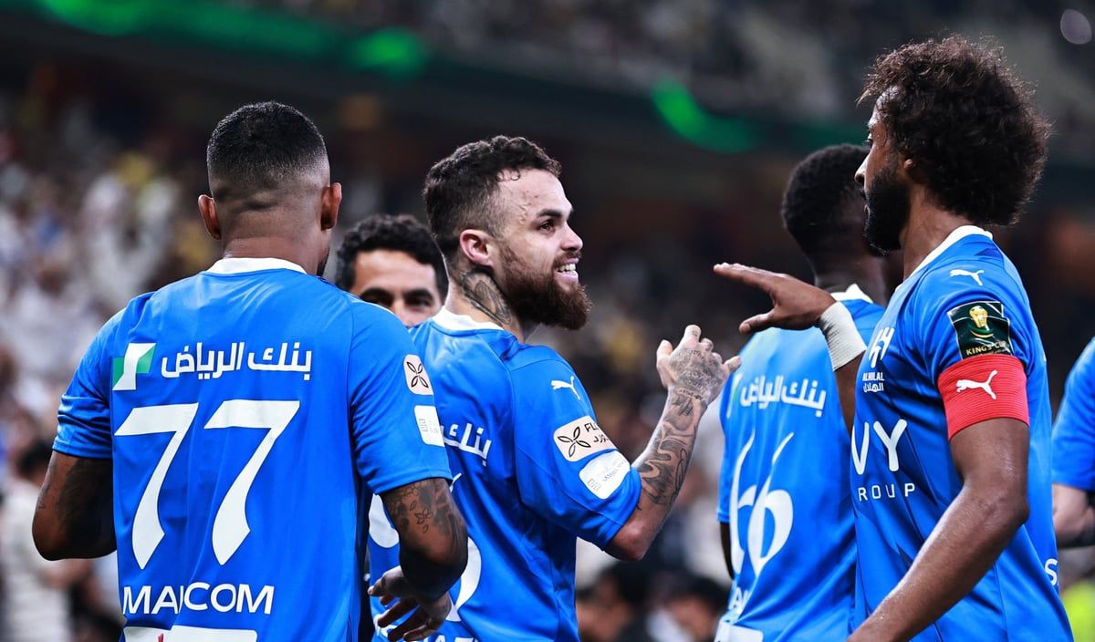 نجم في العيادة.. الهلال يتلقى صدمة قبل مواجهة النصر السعودي