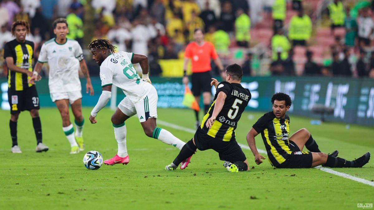 ضربة قوية للنادي الأهلي السعودي