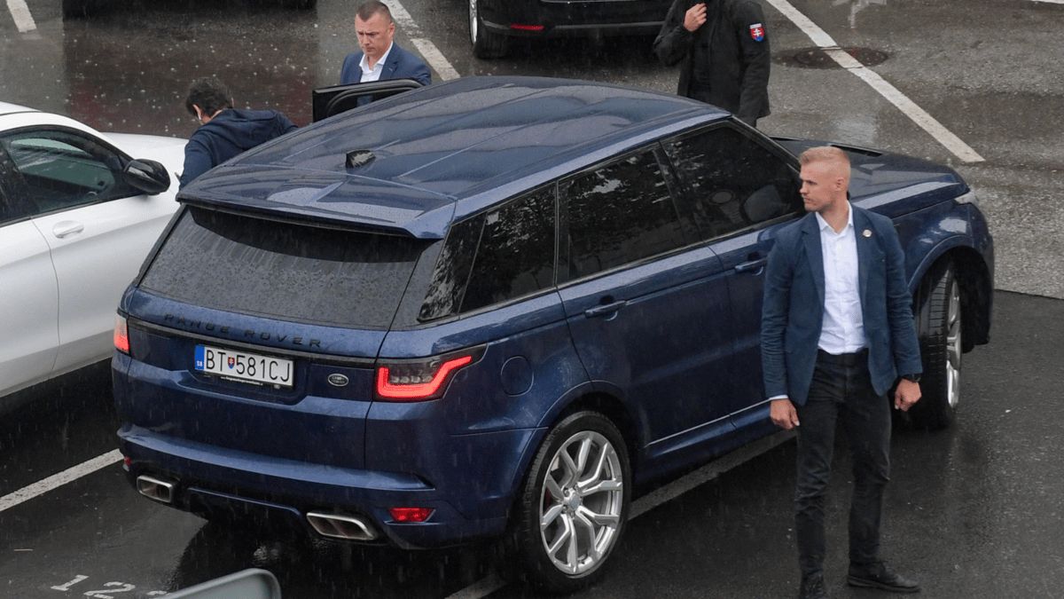 لوموند: محاولة اغتيال فيكو "درس للأنظمة الديمقراطية"