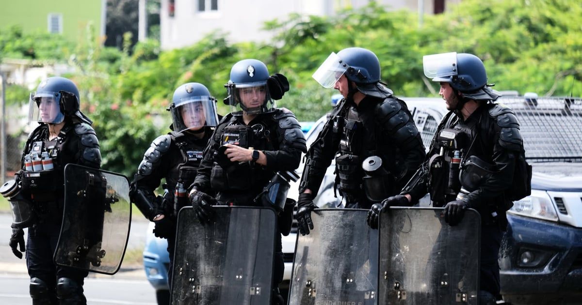 تعزيزات أمنية فرنسية كبيرة تصل إلى كاليدونيا الجديدة