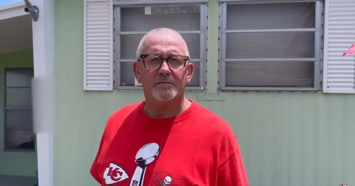 بعد 60 عاماً.. رجل يكتشف صدفة أنه "غير موجود" (صور وفيديو)