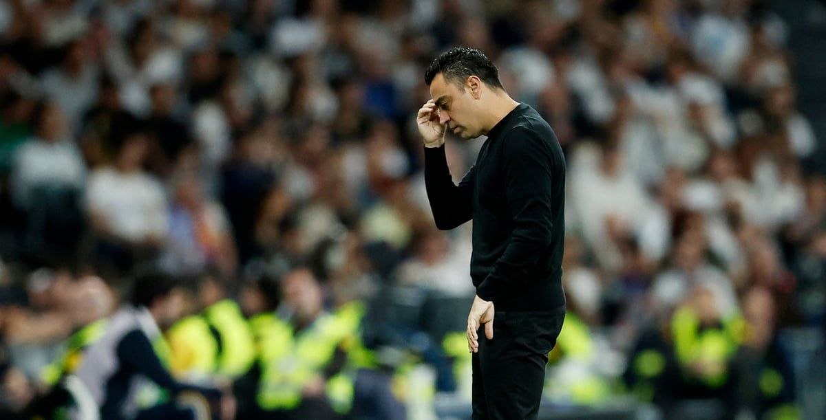 بعد لابورتا.. انقلاب جديد على تشافي في برشلونة