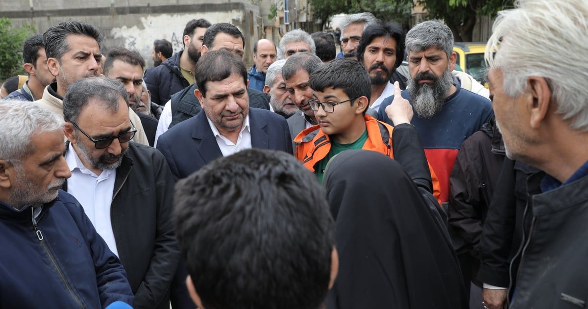 طبقًا لدستور إيران.. من هو محمد مخبر الذي سيتولَّى الرئاسة حال وفاة رئيسي؟