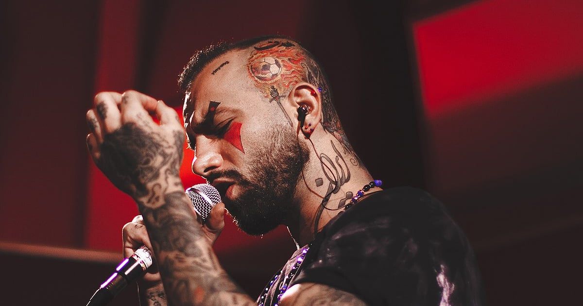 إيران تحكم على مغني الراب "أمير تتلو" بالسجن