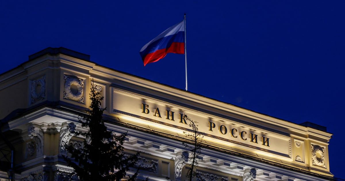 الغارديان: تجب مصادرة 300 مليار دولار من أموال "المركزي الروسي"