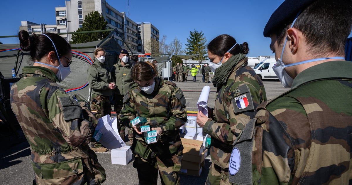 لوموند: مجندات فرنسيات يتعرضن للاعتداء الجنسي ثم للعقوبة