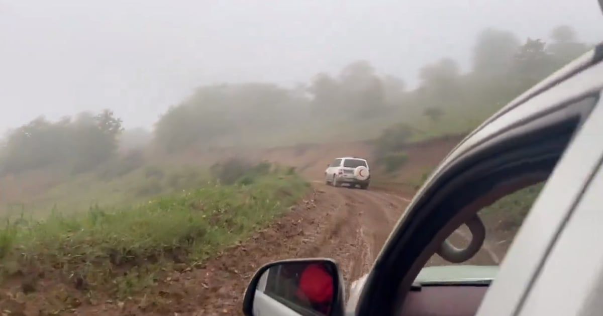 المشاهد الأولى من موقع تحطم طائرة الرئيس الإيراني (فيديو)