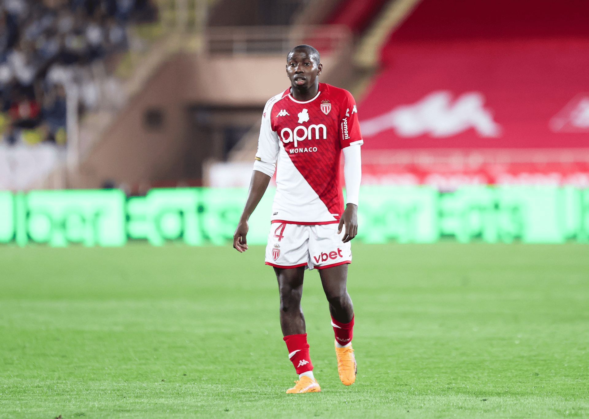 بسبب شارة دعم الشواذ.. وزيرة فرنسية تطالب بمعاقبة المالي محمد كمارا لاعب موناكو - موقع الخليج الان