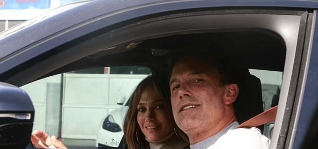 بعد أنباء انفصالهما.. جينفير لوبيز وبن أفليك يظهران "مبتسمَين" معًا (صور)