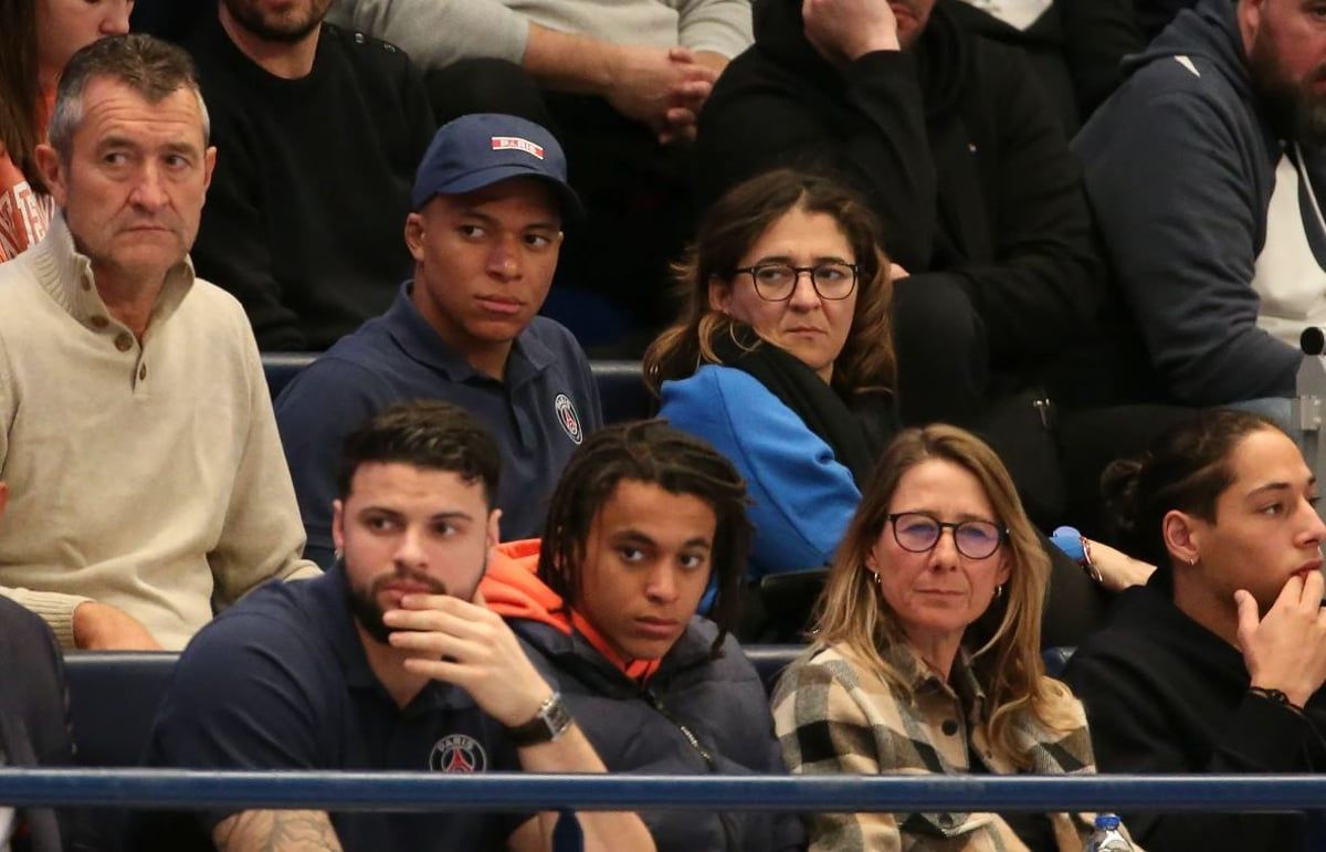 أول تلميح من فايزة العماري حول وجهة مبابي الجديدة (فيديو)