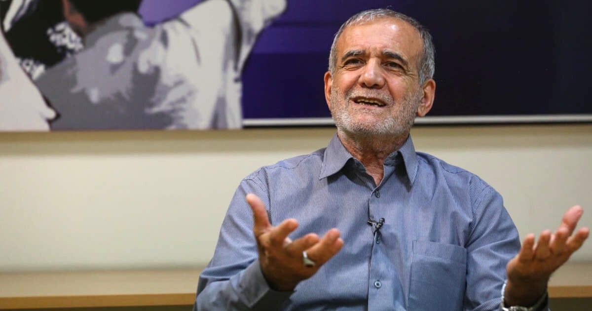 نائب إيراني يسأل: من أعطى الأذن لرحلة رئيسي رغم التحذير من الطقس؟