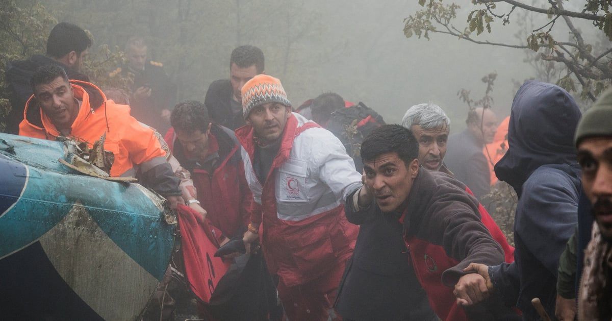 مشاهد جديدة.. اللحظات الأولى للعثور على جثث الرئيس الإيراني ورفاقه (فيديو)