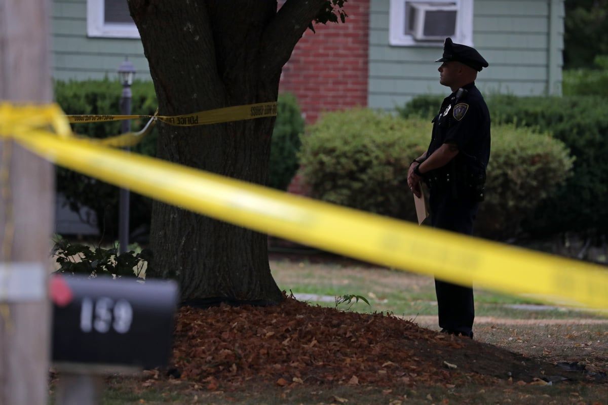 مغني راب ينتحر بـ"الخطأ" في بث مباشر