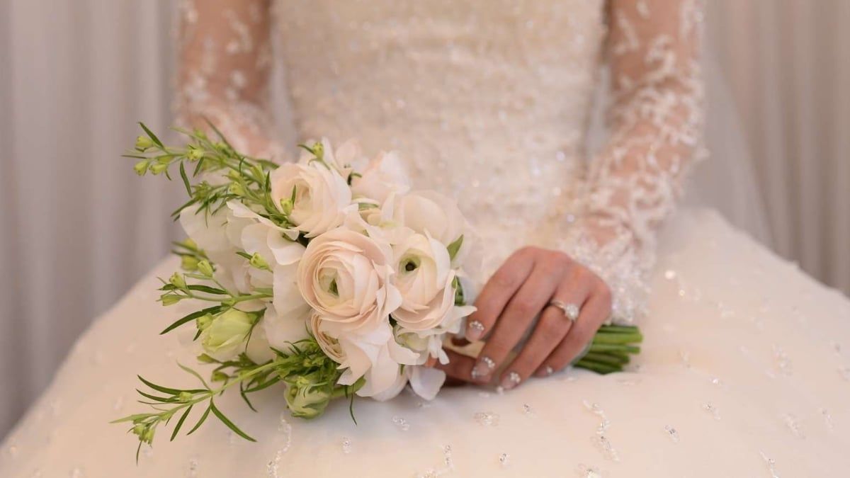 بعد اختفاء مريب أثار ضجة في الجزائر.. ظهور مفاجئ للعروس "جوليا" (فيديو)