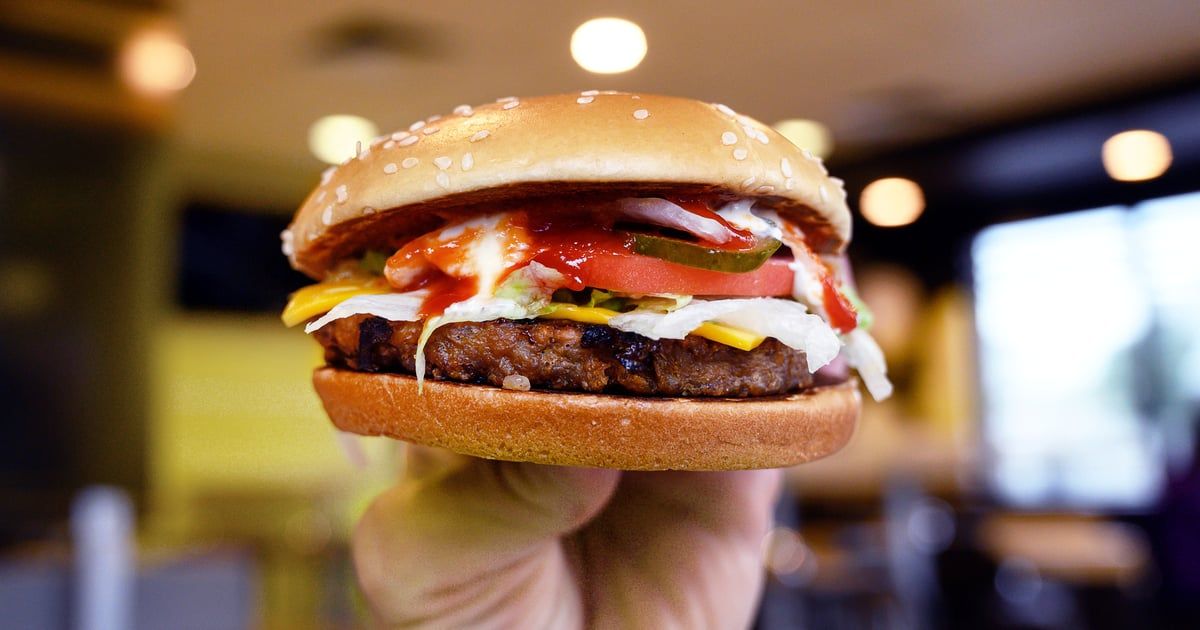 السعودية تكشف نتائج تحقيق موسع بحادثة التسمم الجماعي