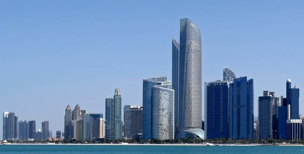 6.2% نمو ناتج الإمارات غير النفطي إلى 1.24 تريليون درهم في 2023