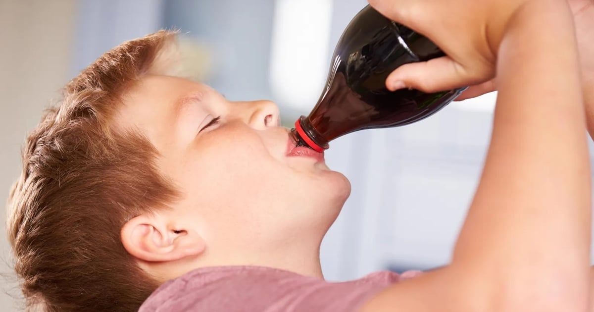 تحذير من خطورة ارتفاع الكافيين لدى الأطفال عبر هذه المنتجات