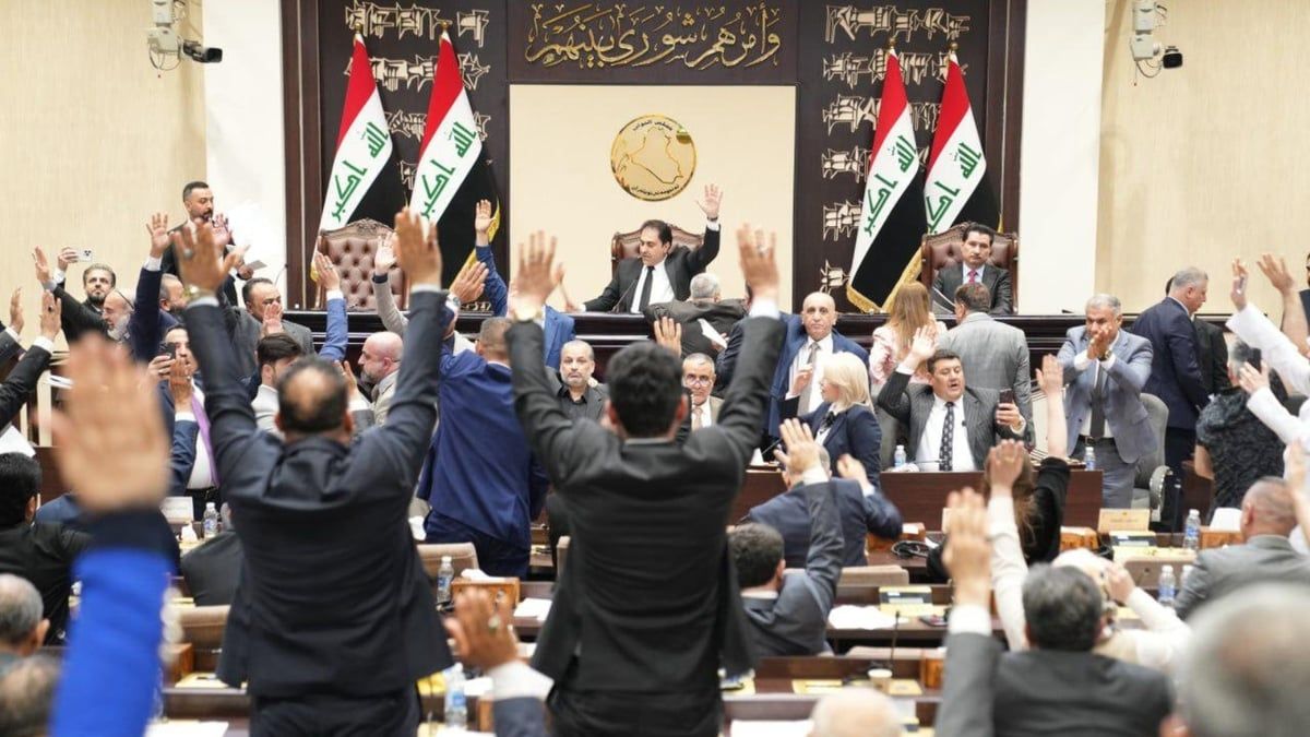 غيّب عيد تأسيس الجمهورية.. قانون العطل يثير الجدل في العراق