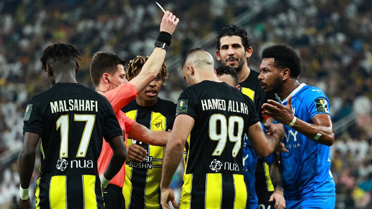 يتفوق على بنزيما ونيمار.. أنباء عن صفقة تاريخية في الاتحاد السعودي