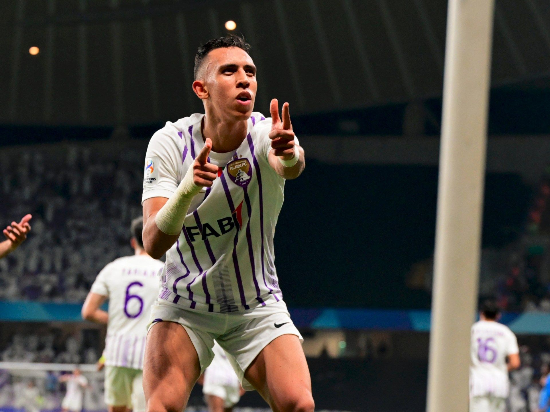 5 لاعبين مغاربة في 5 نهائيات أوروبية وأفريقية وآسيوية - موقع الخليج الان